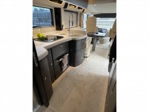 Koberec pro obytné auto Hymer B-Klasse I 780  s kabinou řidiče ( Mercedes ) 2020 Eton (HYM-013)