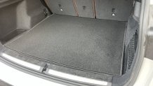 Textilní koberec do kufru VW Tiguan 2024 - Carfit (49011-Kufr)